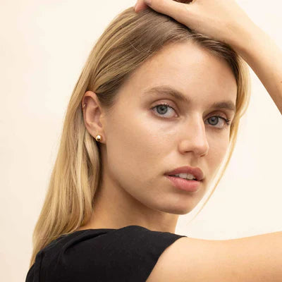 Har en kugleørering | Guld 16k