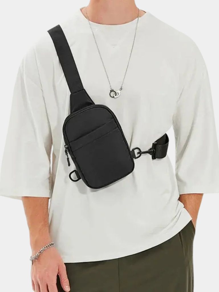 Rasmus™ | Petit Brysttaske Essentiel