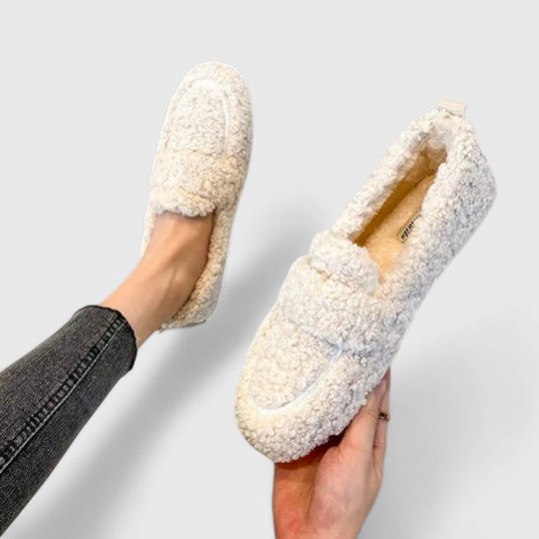 Nora | Varmende slippers med elegant design