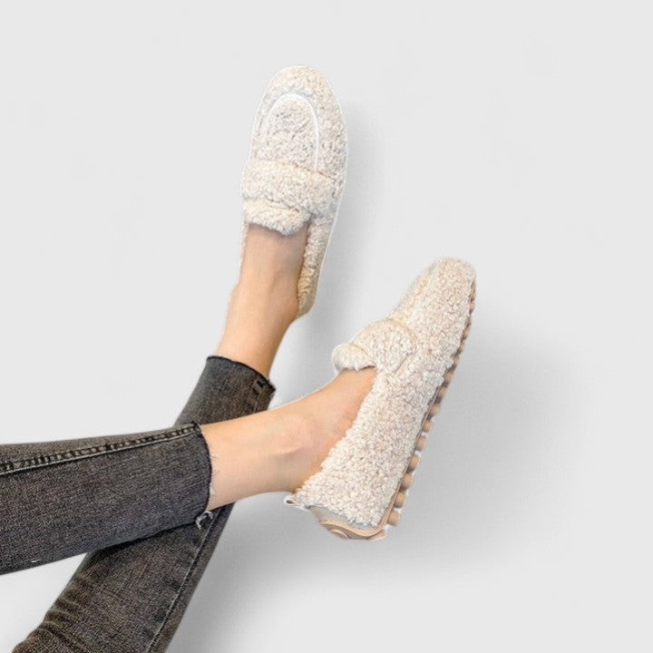 Nora | Varmende slippers med elegant design