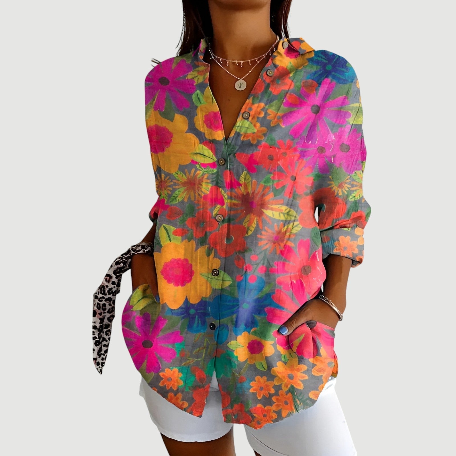 Nora | Bluse med farverigt design