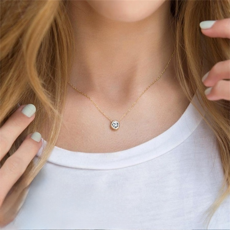 Amelia Halskæde med Fødselssten | 18k Guld